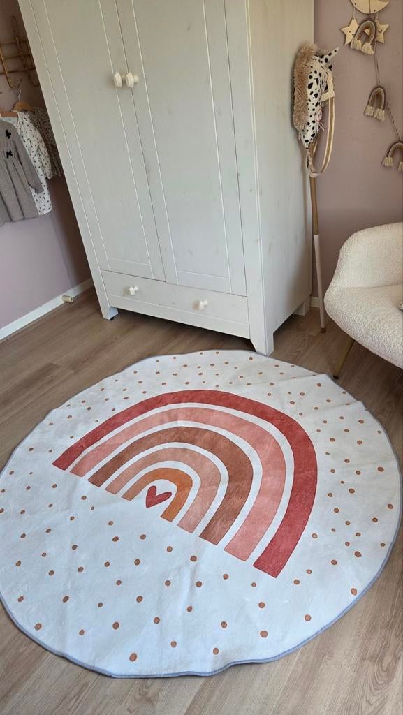 Regenboog vloerkleed kinderkamer speelkleed Kwantum 150cm, Huis en Inrichting, Overige kleuren, Rond, Ophalen of Verzenden, Zo goed als nieuw