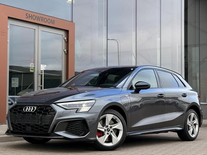 Audi A3 Sportback 45 TFSI e S edition Competition | Matrix |, Auto's, Audi, Bedrijf, Te koop, A3, ABS, Achteruitrijcamera, Adaptive Cruise Control