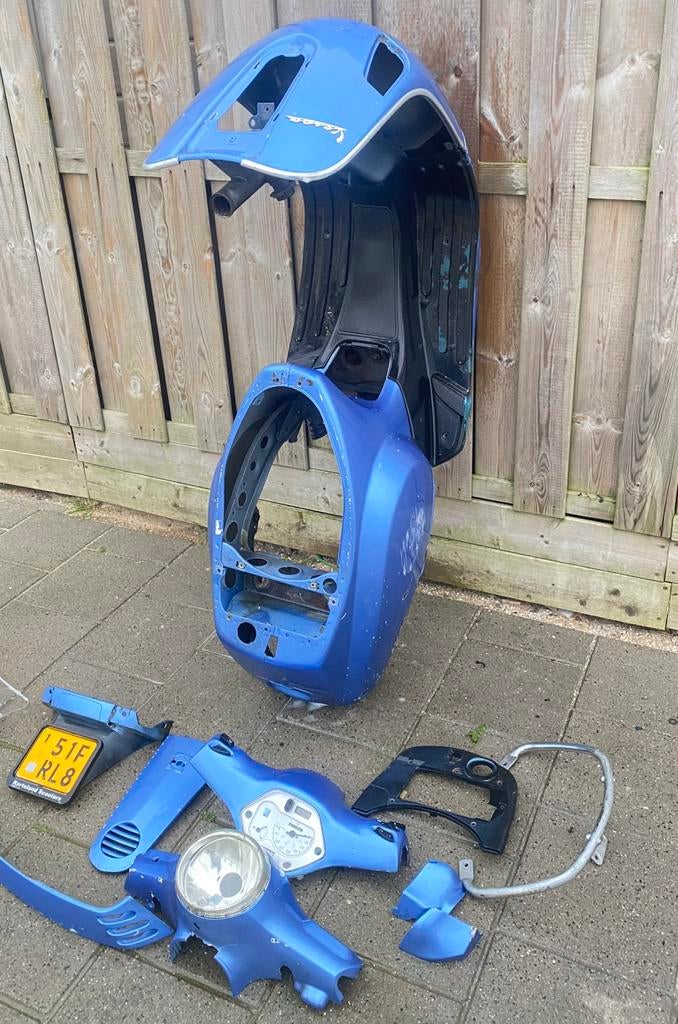 Vespa lx50 brom frame, Fietsen en Brommers, Scooters | Vespa, Ophalen of Verzenden, Zo goed als nieuw