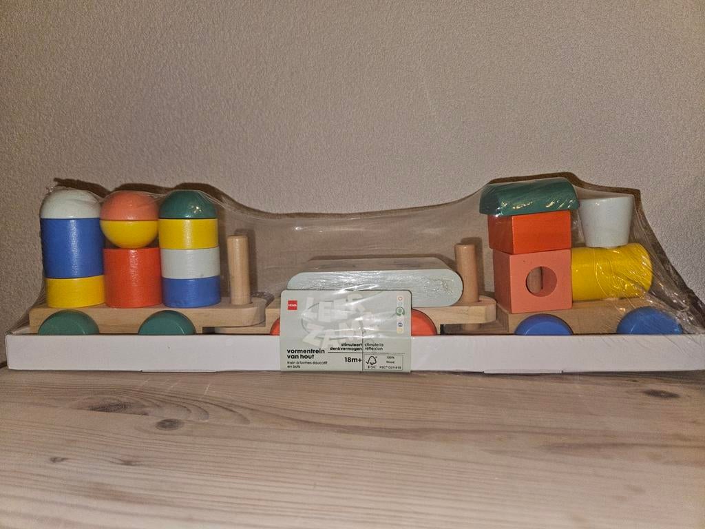 Hema   houten trein.   Nieuw, Kinderen en Baby's, Speelgoed | Houten speelgoed, Ophalen of Verzenden, Nieuw