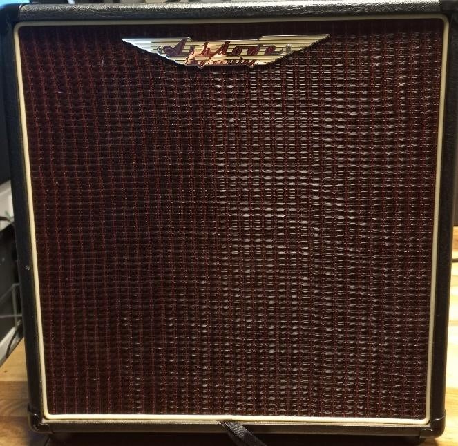 basgitaarversterker, Muziek en Instrumenten, Ophalen, Gebruikt, Basgitaar, Minder dan 50 watt