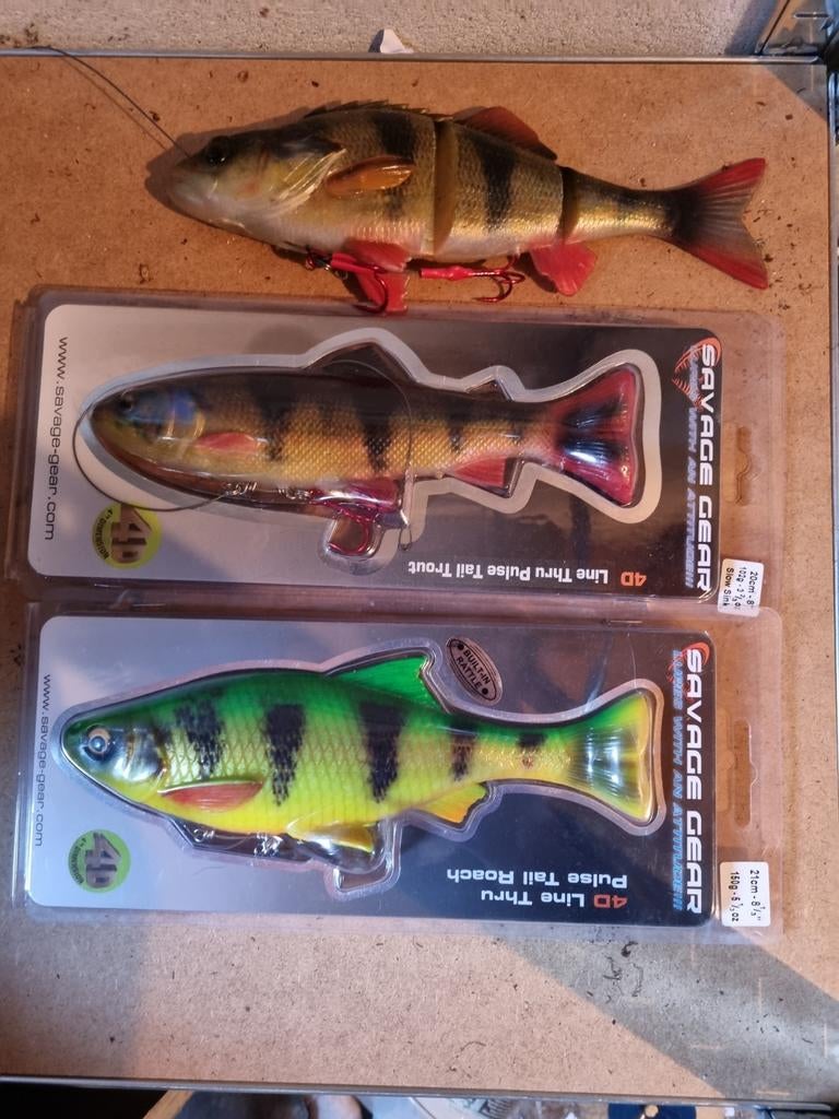 Savage gear line thrue  aasjes, Watersport en Boten, Ophalen of Verzenden, Overige typen