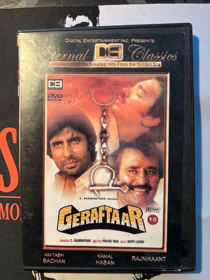Geraftaar DVD - Bollywood Klassieker met Amitabh Bachchan, Cd's en Dvd's, Dvd's | Overige Dvd's, Gebruikt, Vanaf 16 jaar, Ophalen of Verzenden