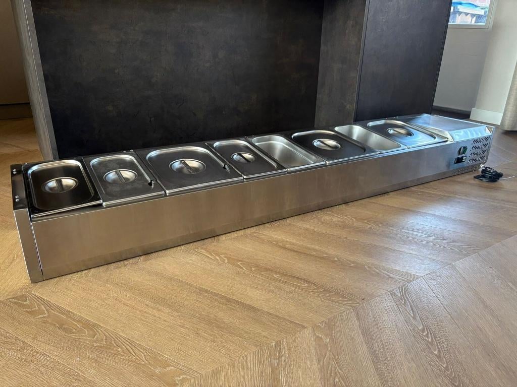 Saro Opzetkoelvitrine/Saladette - 200CM - GN Bakken, Ophalen, Zonder vriesvak, 160 cm of meer, Minder dan 75 liter