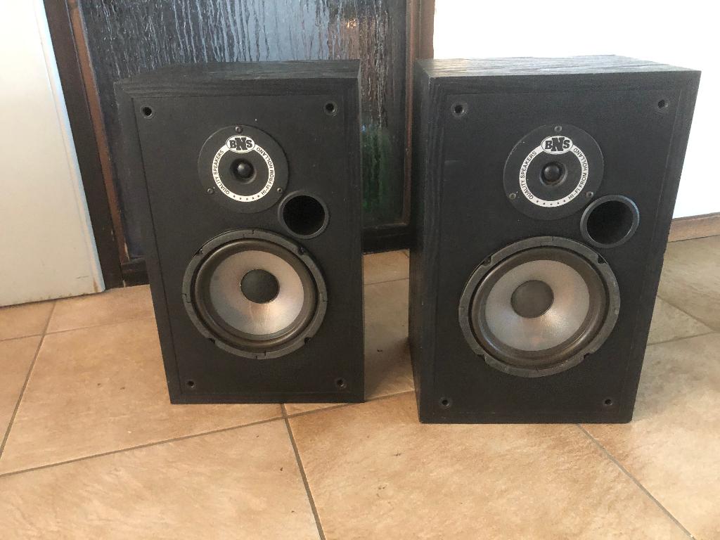 Te Koop: 2-weg BNS-E12S luidspreker set-2., Audio, Tv en Foto, Luidsprekers, Ophalen, 60 tot 120 watt, Front, Rear of Stereo speakers