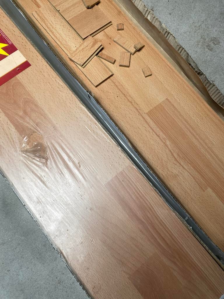 Laminaat Sol Stratifie Houtkleurig - 2,8m2, Bruin, Ophalen of Verzenden, Zo goed als nieuw, Minder dan 10 m²