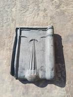 Kruispannen  ongeveer  900, Ophalen, Steen of Klei, Zwart, Minder dan 5 m²