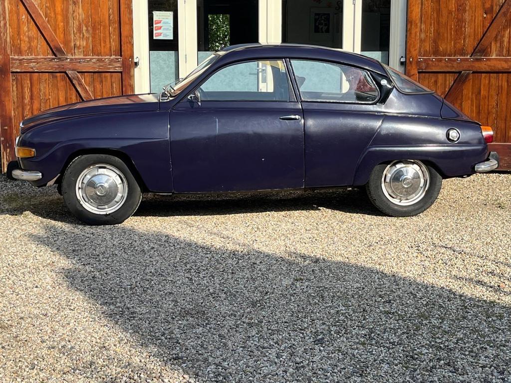 Saab 96 L V4, Voorwielaandrijving, Stof, Zwart, 4 stoelen