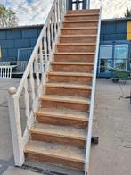 Vurenhouten dichte steektrap, Ophalen, Minder dan 2 meter