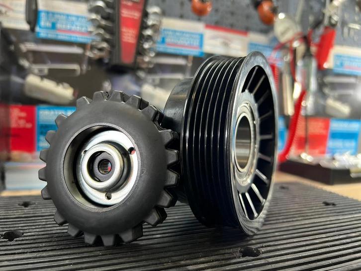 Originele Mercedes Viano aircopomp of condensor, Auto-onderdelen, Airco en Verwarming, Hyundai, Nieuw, Ophalen of Verzenden