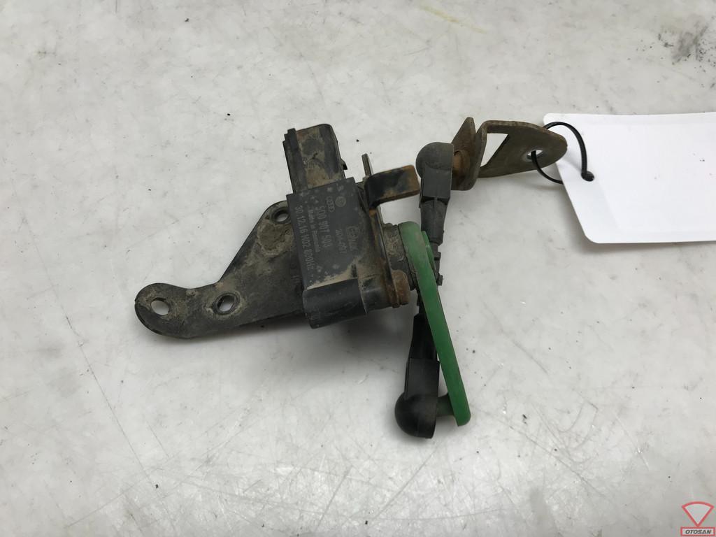 Seat Leon 5F VAG Niveau Sensor Koplamp Hoogte 5Q0907503, Auto-onderdelen, Verlichting, Seat, Gebruikt, Ophalen of Verzenden