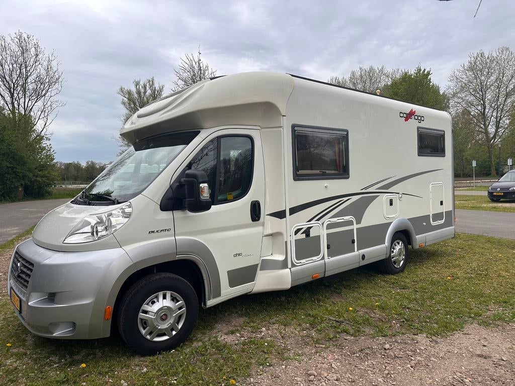 Carthago Chic C-Line Camper, Fiat, Luifel, 7 tot 8 meter, Particulier