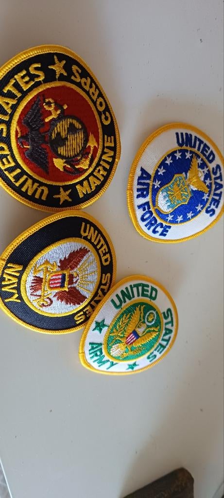 4   x embleem leger, Ophalen of Verzenden, Landmacht, Nederland, Embleem of Badge