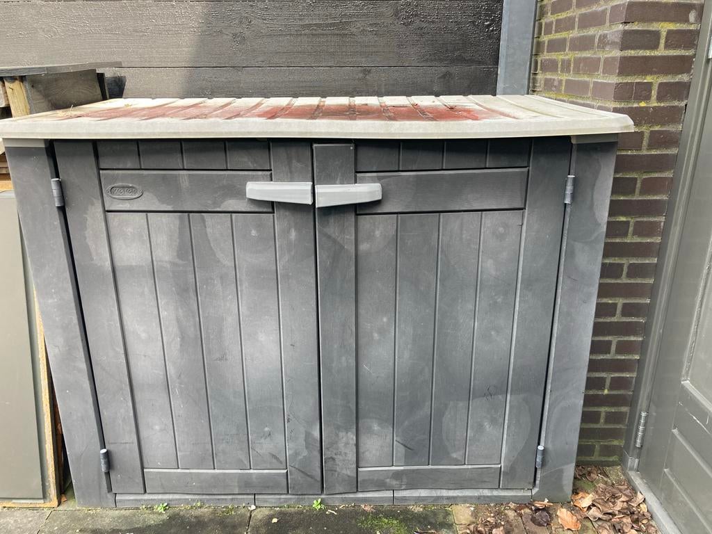 Keter Tuinkast Opslagbox - 155x115x88 cm - Klein gaatje, Tuin en Terras, Bergingen en Tuinkasten, Ophalen, Gebruikt, Kunststof