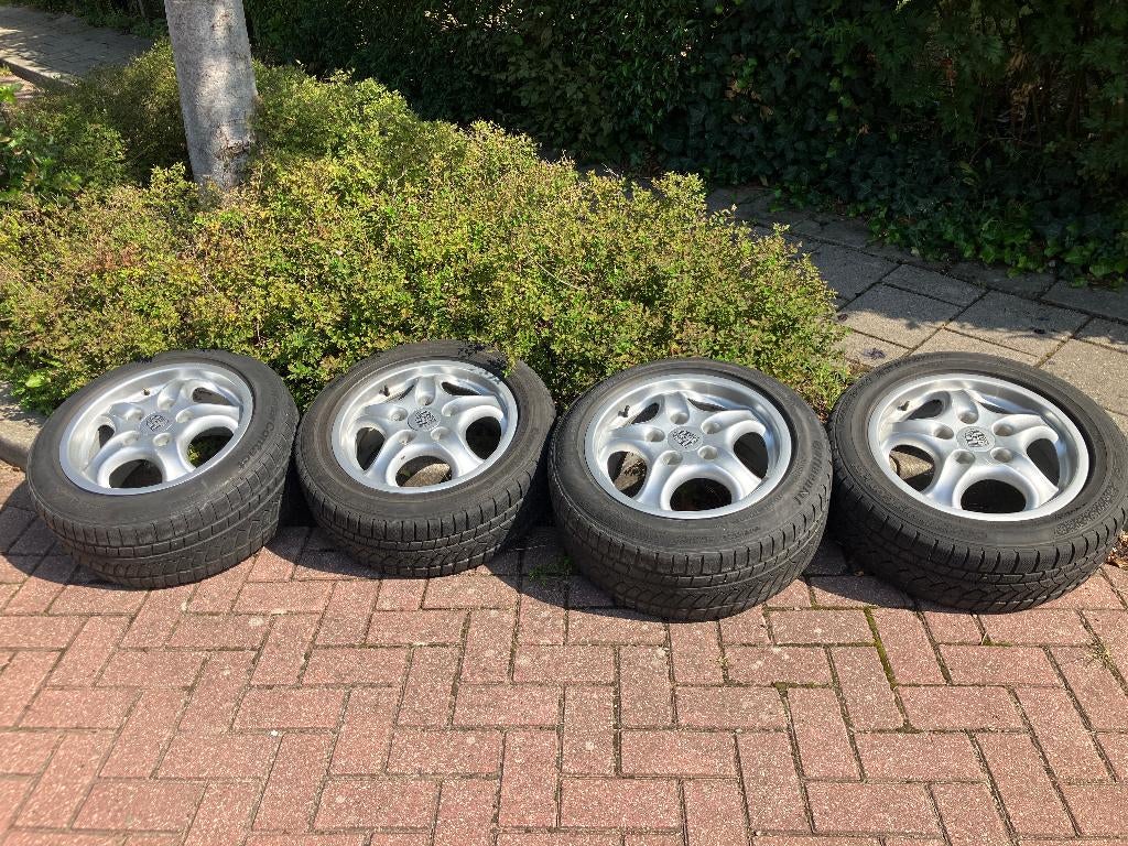 Porsche 911 968 Boxter velgen 16 inch met Winterbanden, Auto diversen, Autosport-onderdelen, Gebruikt, Ophalen