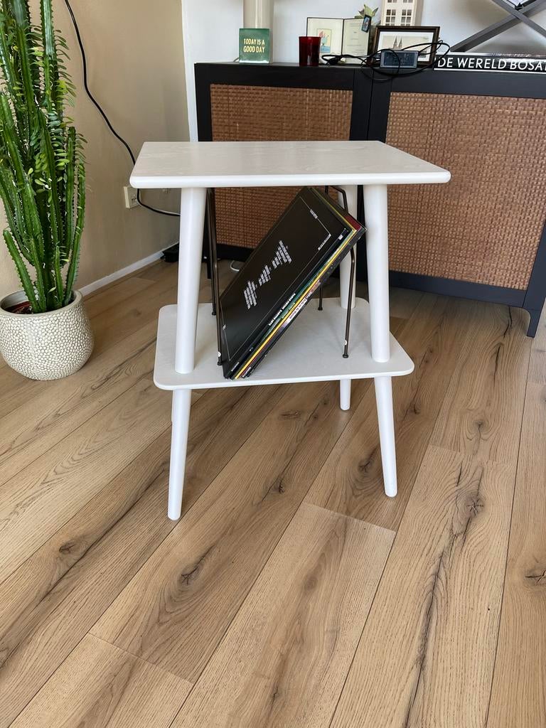 Platenspeler tafel met opbergruimte!, Huis en Inrichting, Minder dan 55 cm, Gebruikt, Rechthoekig, Hout