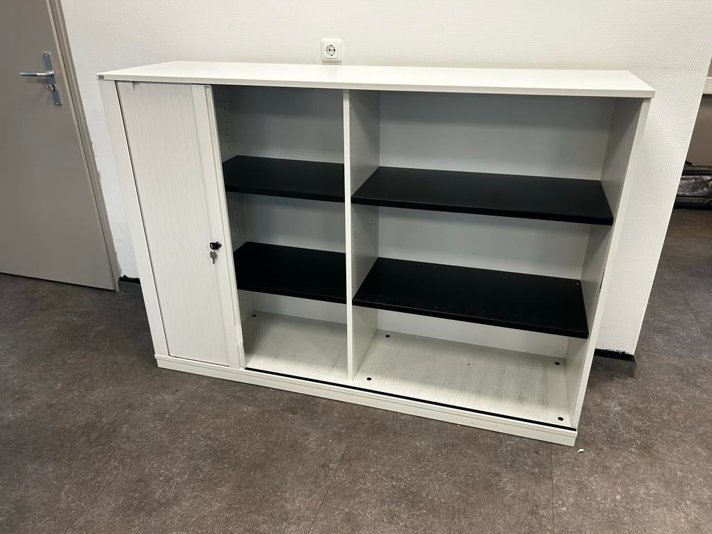 2 Witte schuifdeurkasten 160 x 44 x 114cm, Huis en Inrichting, Kasten | Roldeurkasten en Archiefkasten, Ophalen, Gebruikt, 25 tot 50 cm