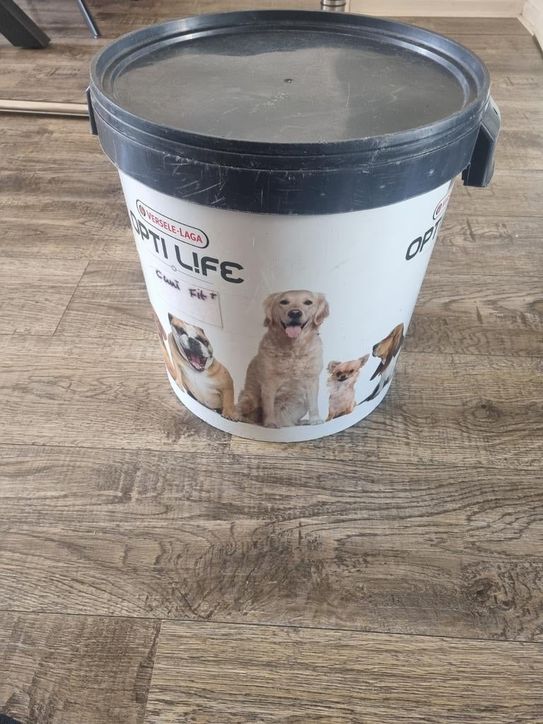 Voerton, Dieren en Toebehoren, Dierenvoeding, Ophalen, Hond