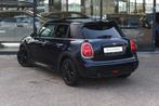 MINI Hatchback Cooper JCW / Panoramadak / Sportstoelen / Com, Auto's, Mini, 1160 kg, 136 pk, Gebruikt, Met garantie (alle)