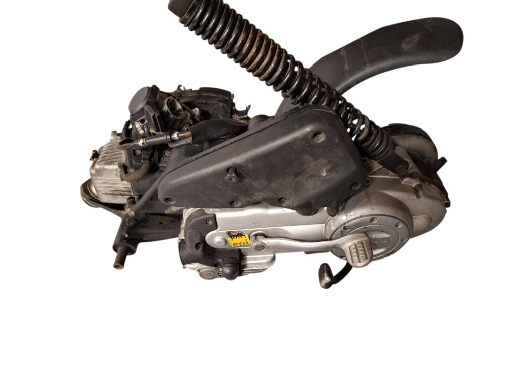 Motorblok motor blok origineel Vespa Sprint Primavera 4takt, Fietsen en Brommers, Brommeronderdelen | Scooters, Gebruikt, Ophalen of Verzenden