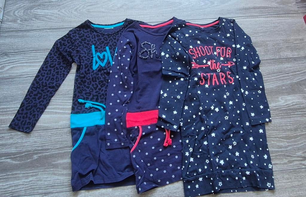 3 Meisjesjurken Maat 122/128, Kinderen en Baby's, Kinderkleding | Maat 122, Gebruikt, Meisje, Ophalen of Verzenden, Jurk of Rok