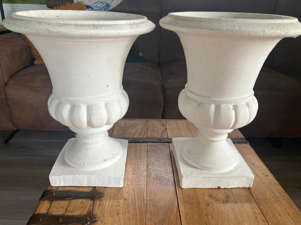 Set van 2 klassieke witte PTMD plantenbakken/vazen, Ophalen, Gebruikt