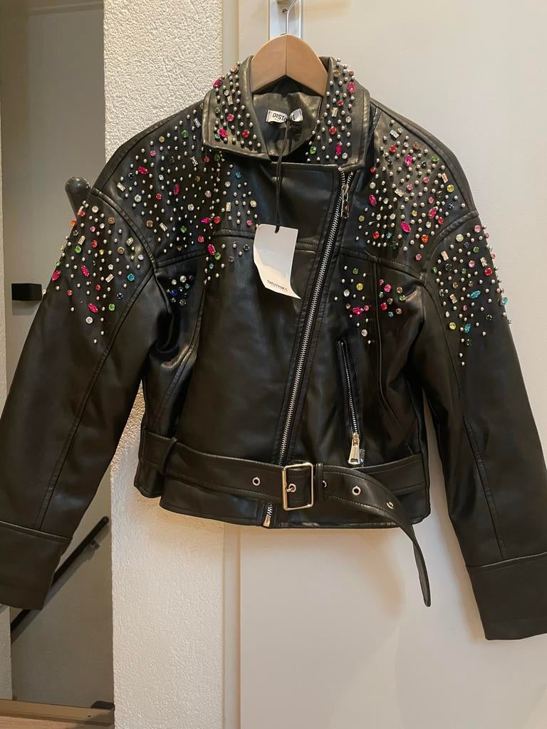 DISTRIKT NØRREBRO Bikerjack met studs en edelstenen, Ophalen of Verzenden, Nieuw, Maat 36 (S), Zwart