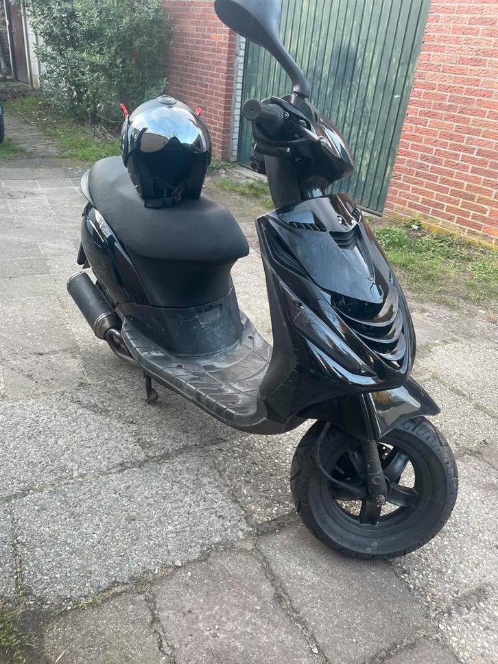 Piaggio Zip 4t 50cc 2V (2014) zonder 123, Fietsen en Brommers, Scooters | Piaggio, Gebruikt, Zip, Maximaal 45 km/u, Benzine, Ophalen