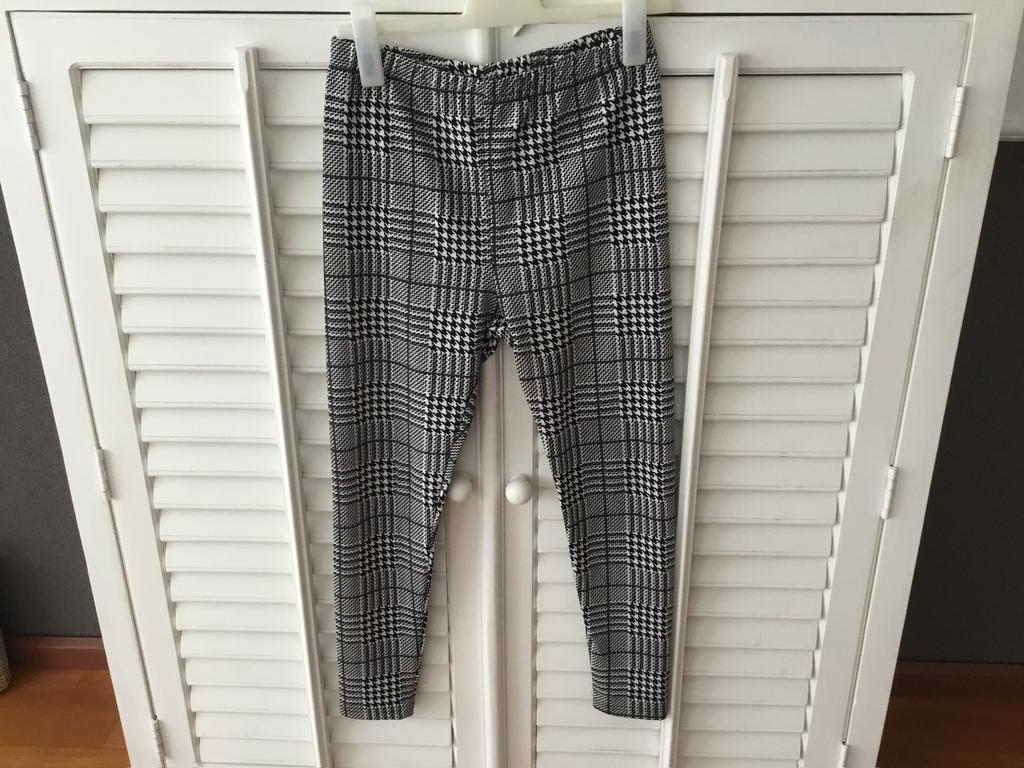 SHEIN broek M, Kleding | Dames, Broeken en Pantalons, Maat 38/40 (M), Zwart, Ophalen of Verzenden, Zo goed als nieuw