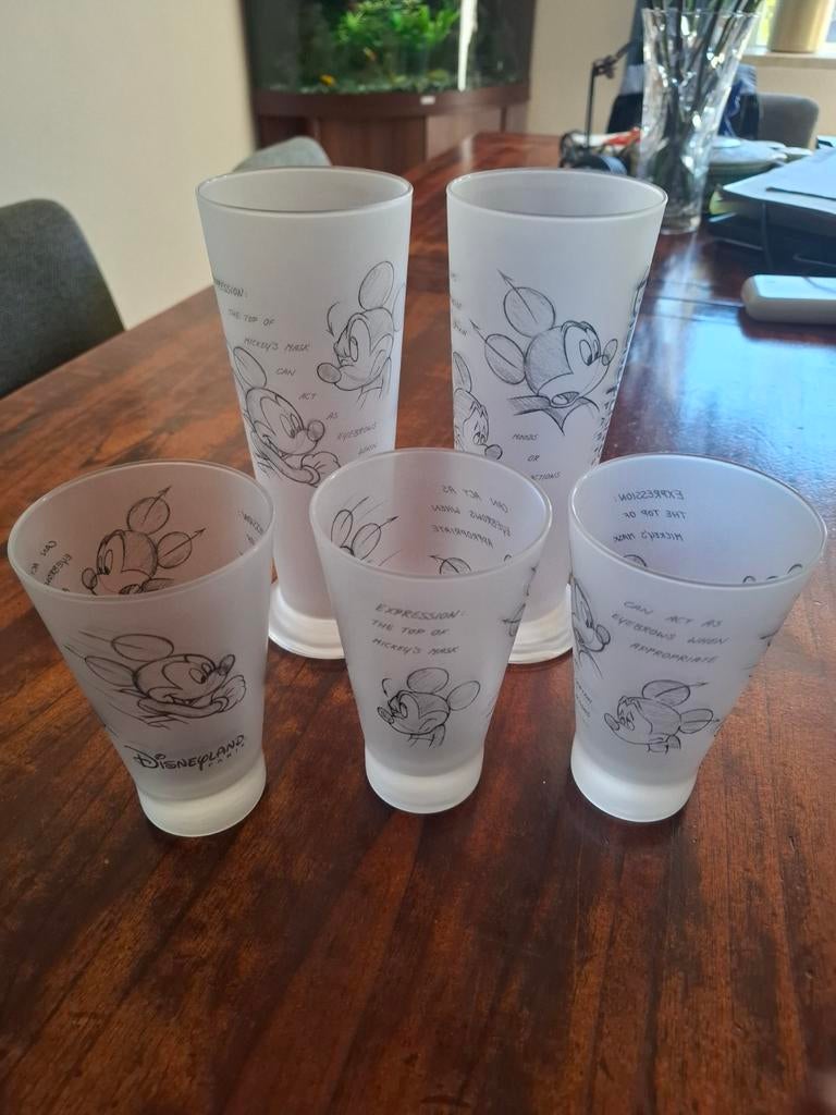 Disney Mickey Mouse glazen set - Disneyland Parijs, Huis en Inrichting, Keuken | Keukenbenodigdheden, Ophalen of Verzenden, Zo goed als nieuw