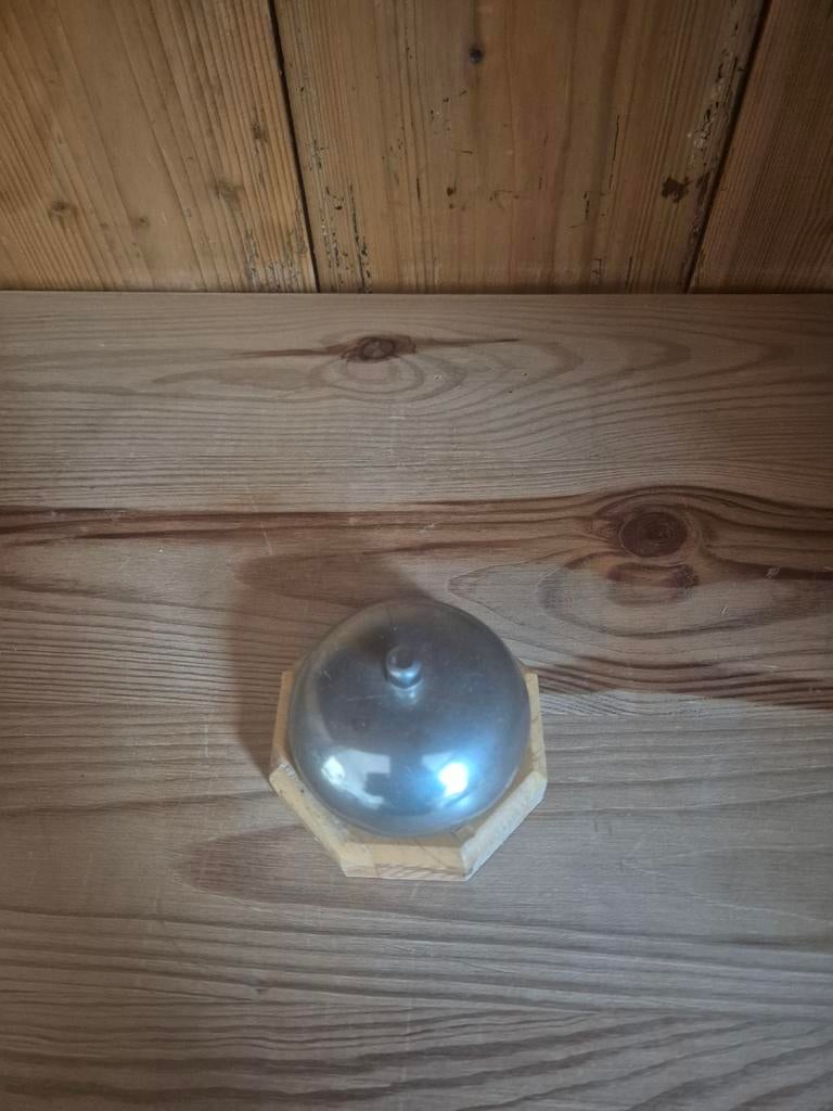 Metalen winkelbel op houten voet, Antiek en Kunst, Ophalen of Verzenden
