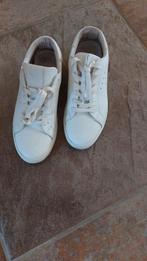 Sneakers -Zusss- (38), Wit, Ophalen of Verzenden, Zusss, Sneakers of Gympen