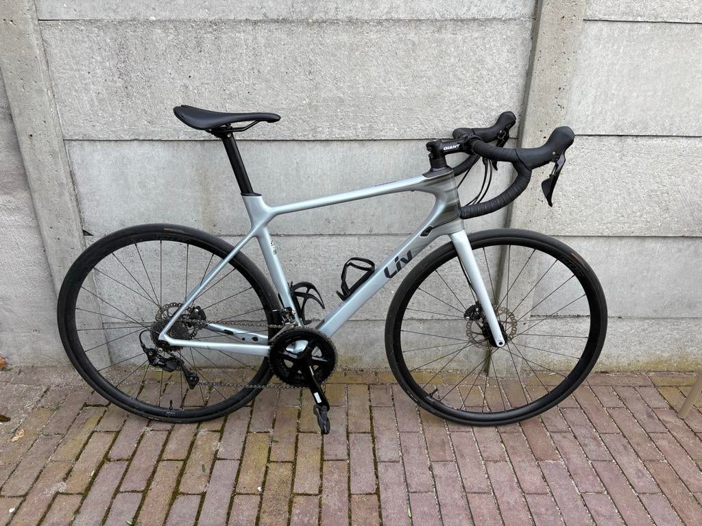 Liv Langma Advanced 2 Disc racefiets (2022), Fietsen en Brommers, Fietsen | Racefietsen, Ophalen, 28 inch, Carbon, Giant