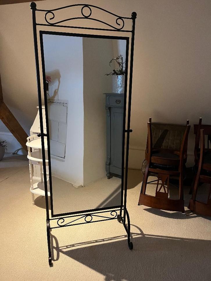 Spiegel (passpiegel), Huis en Inrichting, Woonaccessoires | Spiegels, Zo goed als nieuw, Minder dan 50 cm, 150 tot 200 cm, Rechthoekig