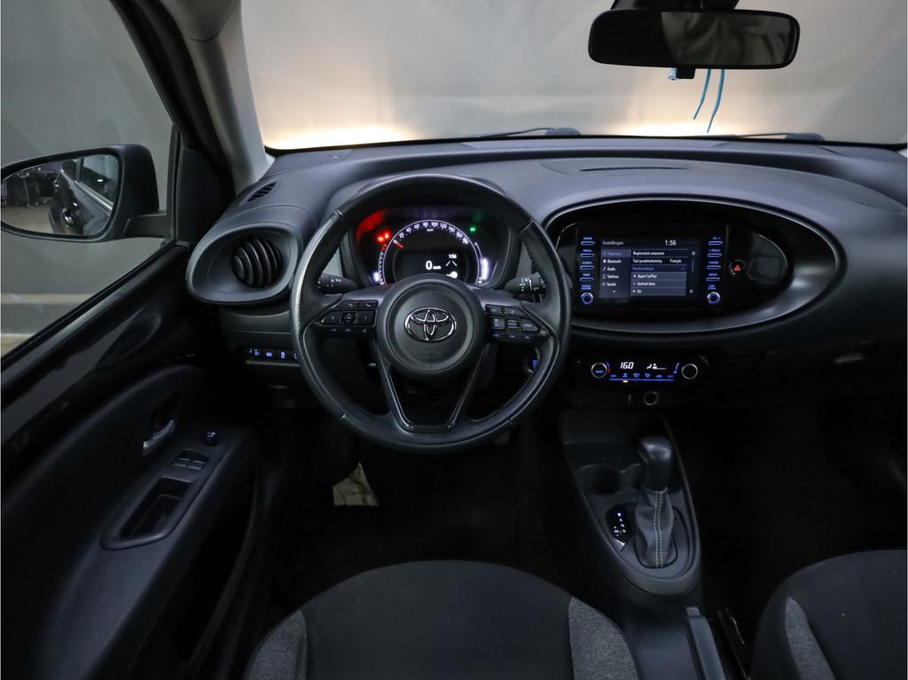 Toyota Aygo X 1.0 VVT-i S-CVT Play Automaat | Camera | Adapt, Auto's, Toyota, Stof, Gebruikt, Met garantie (alle), 3 cilinders