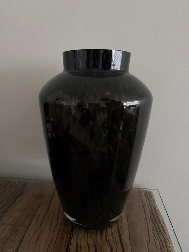 Vase the world Hudson vaas, Huis en Inrichting, Woonaccessoires | Vazen, Overige kleuren, Verzenden, Minder dan 50 cm, Glas