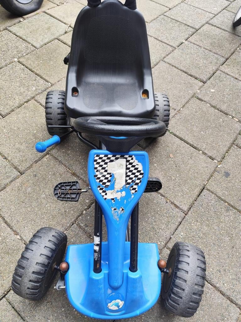 Blauwe skelter met zwarte zitting, Ophalen of Verzenden