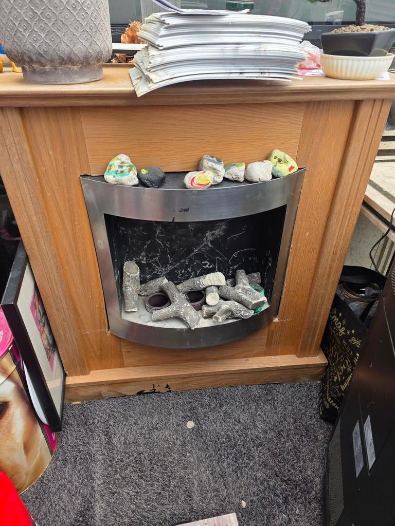 Elektrische haard met houtlook ombouw, Huis en Inrichting, Haarden, Ophalen, Gebruikt, Vrijstaande haard, Gelhaard