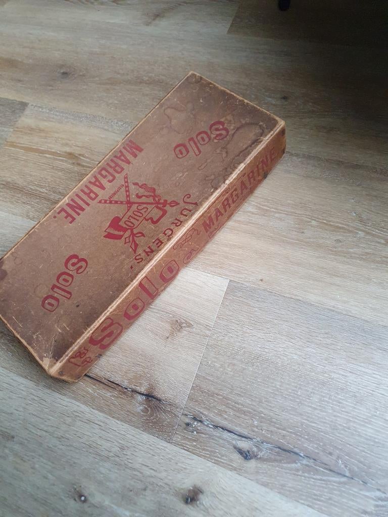 Btocante Margarine  verpakking doos Jurgens solo, Ophalen of Verzenden, Gebruikt, Verpakking