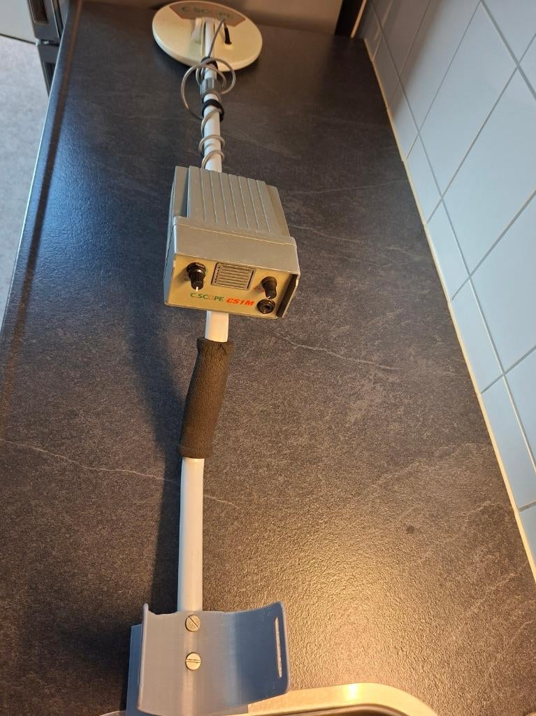C.Scope CS1M metaaldetector, Hobby en Vrije tijd, Metaaldetectors, Gebruikt, Meer dan 30 cm, Ophalen of Verzenden, Instelbare gevoeligheid