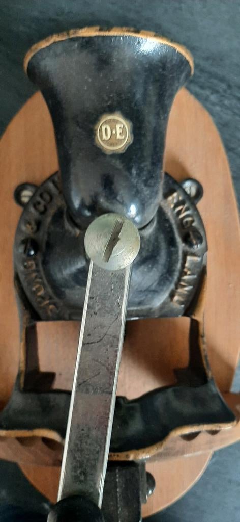 DOUWE EGBERTS koffie molen., Ophalen