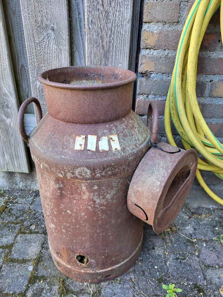 Tuindecoratie oude melkbus vintage/retro, Tuin en Terras, Tuinwanddecoratie, Ophalen, Gebruikt