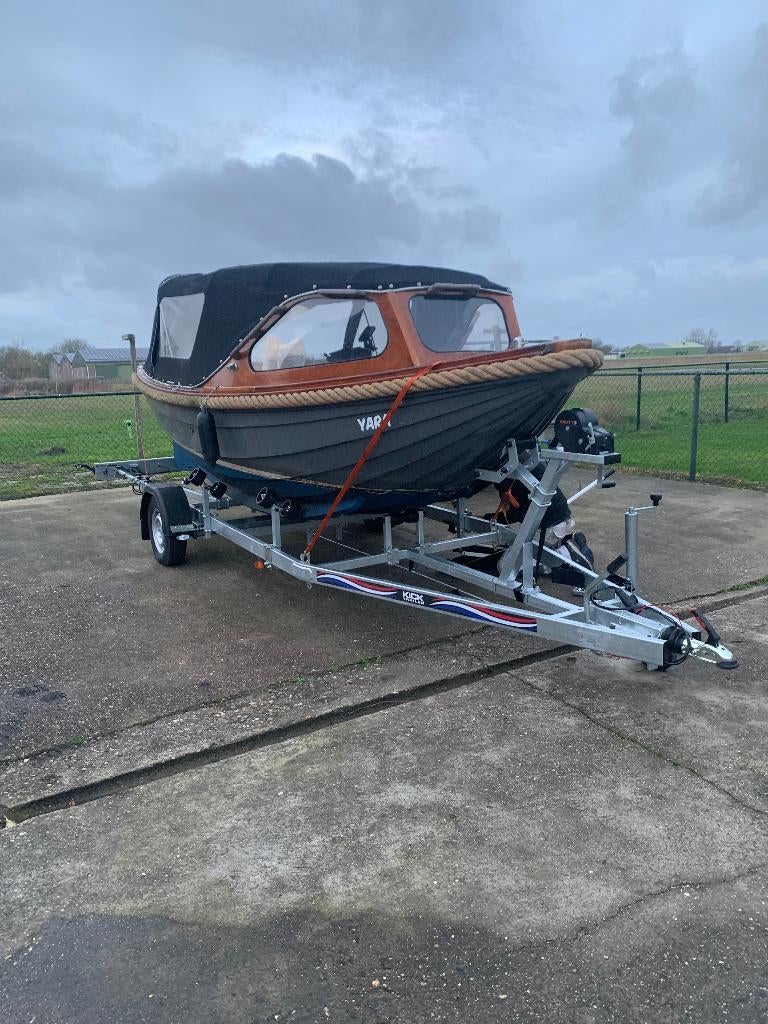 Bouwhuijs Vlet, Ophalen, 10 tot 30 pk, Gebruikt, Binnenboordmotor