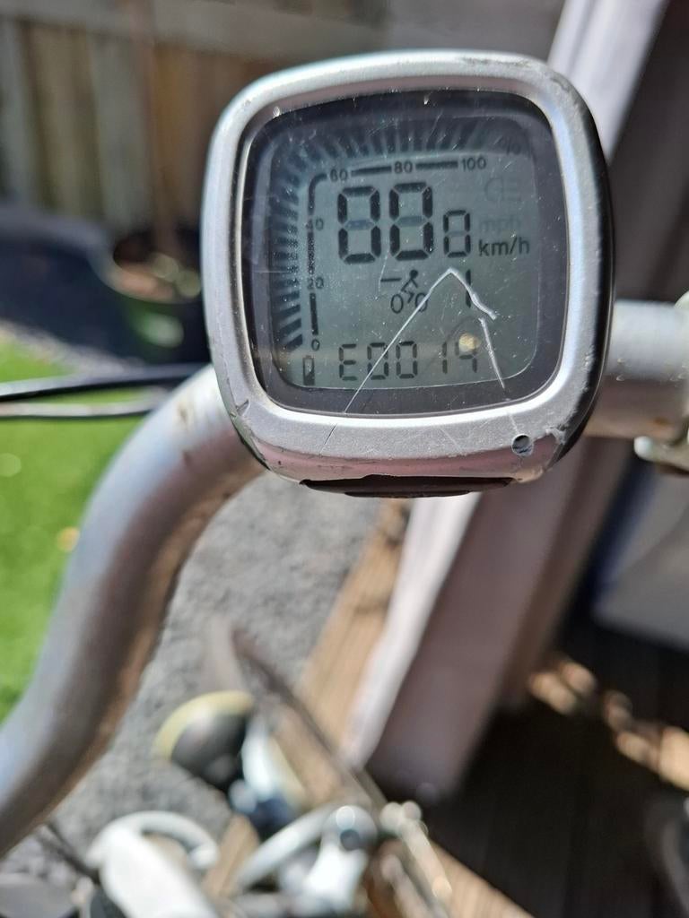 Goedwerkende display Sparta /batavus /koga ion, Ophalen of Verzenden, Zo goed als nieuw