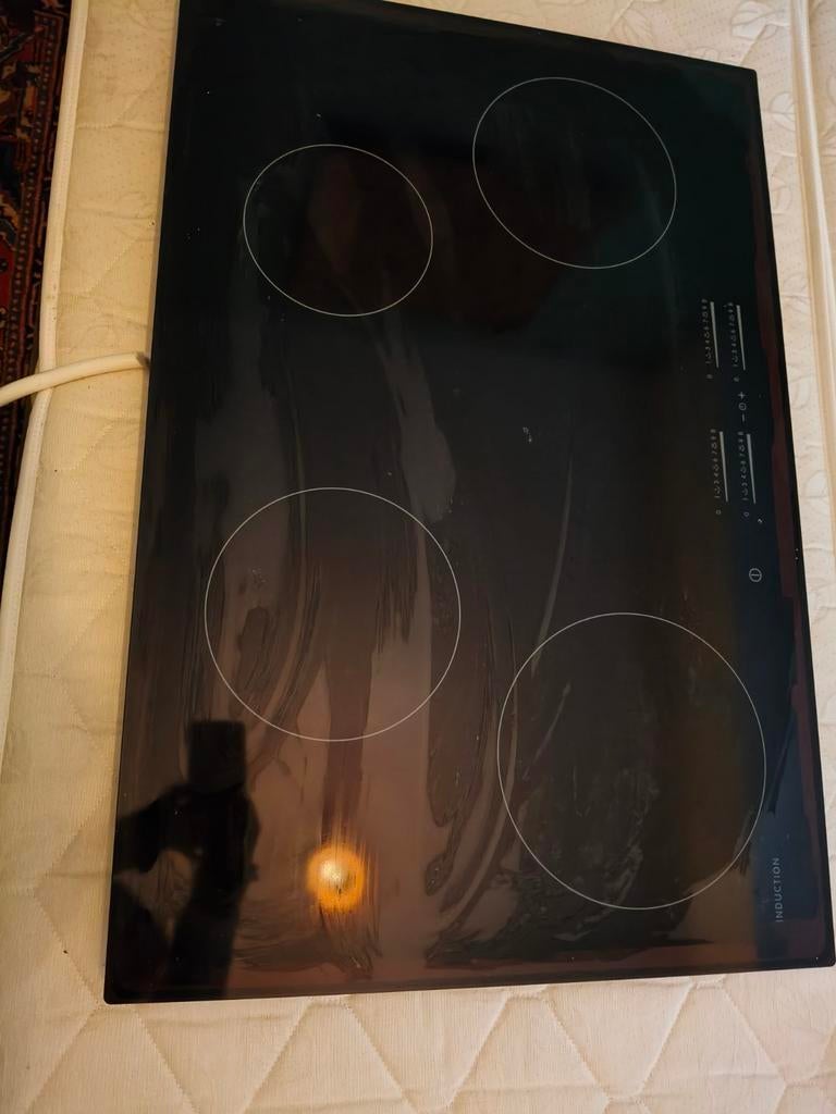 IKEA Inductiekookplaat (4 zones), Witgoed en Apparatuur, Ophalen, Inbouw, Inductie, 4 kookzones