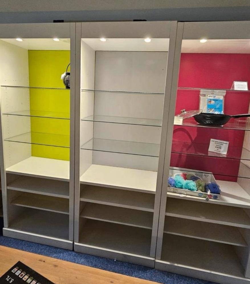 Kasten voor bv een winkel met glasplaten -6 stuks-, Met plank(en), Gebruikt, 200 cm of meer, 50 tot 100 cm