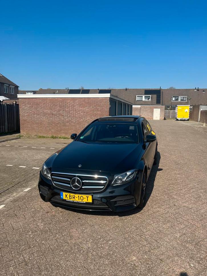 Mercedes-Benz E300de AMG | Panoramadak | 306 pk | 188.500 km, Auto's, Mercedes-Benz, Particulier, E-Klasse, Hybride Elektrisch/Diesel
