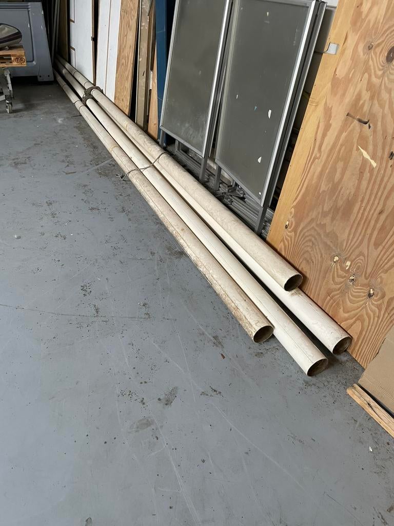 4 vlagge masten, Ophalen, Gebruikt