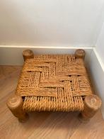 Laag krukje tafeltje gevlochten zitting, Ophalen of Verzenden