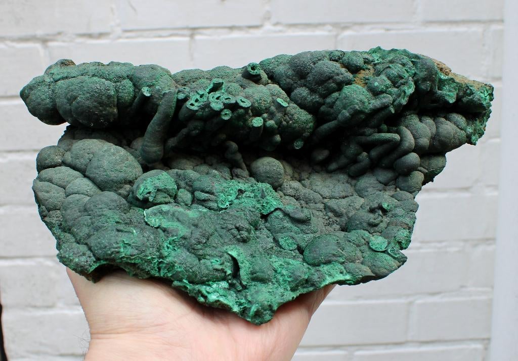 grote MALACHIET met stalagmieten uit CONGO, Ophalen of Verzenden, Mineraal